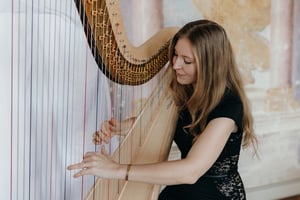 Petra Mallin im Schloss Haggenberg